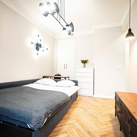 Apartament W Centrum Warszawy - Dworzec Centralny วอร์ซอ ภายนอก รูปภาพ